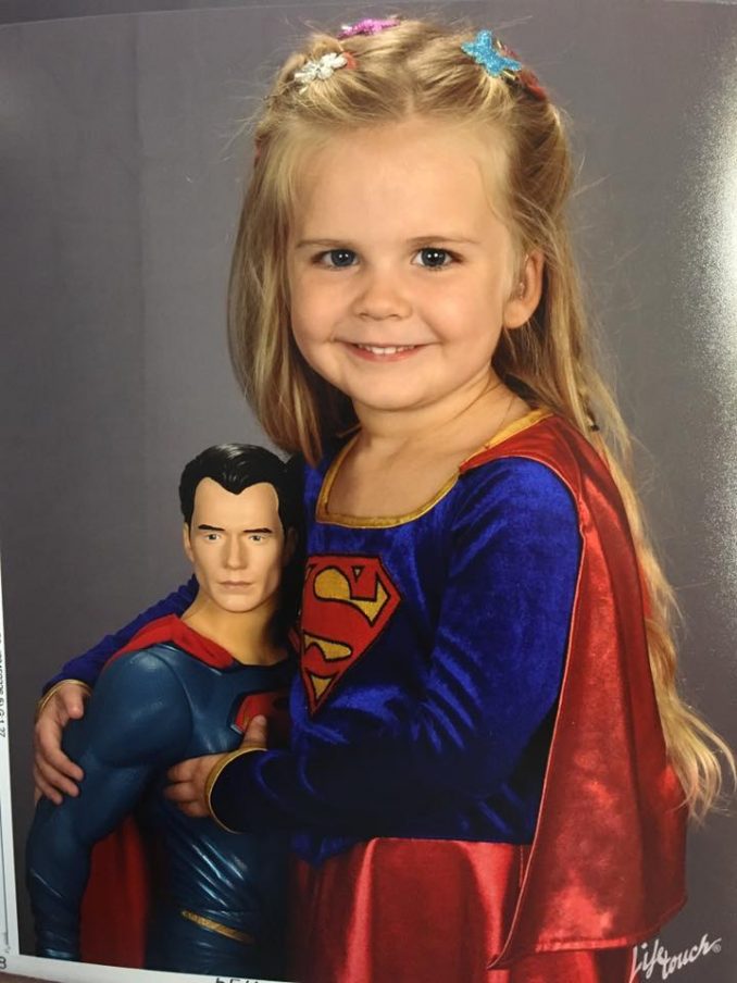 Kaylieann Steinbach Choose Her Picture Day Outfit, Mom Sees The Result