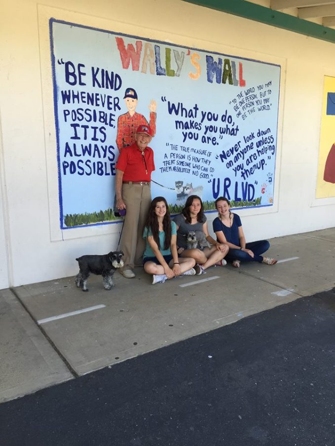 Wally Richardson Talks To Girl At School, Mom Stunned After Meeting Him