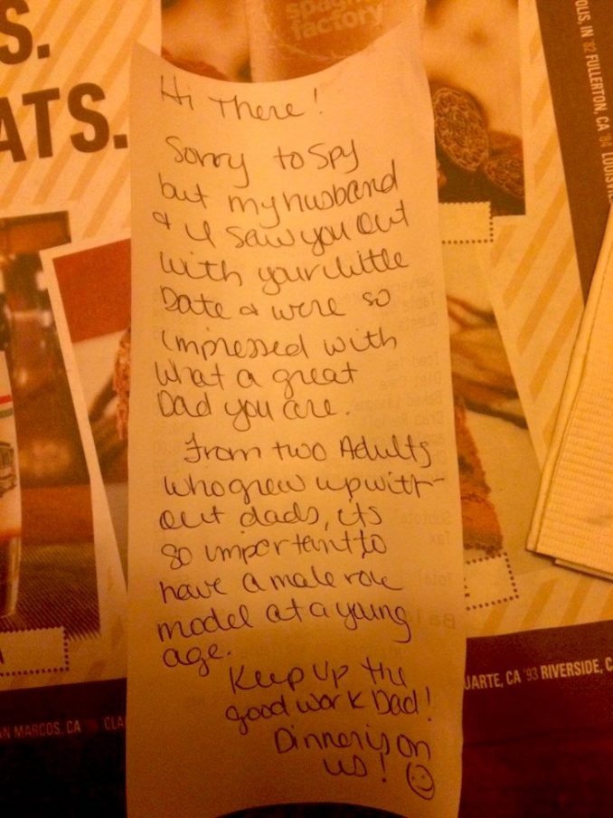 Single Dad Took Daughter Out For Dinner, Gets Note From Strangers