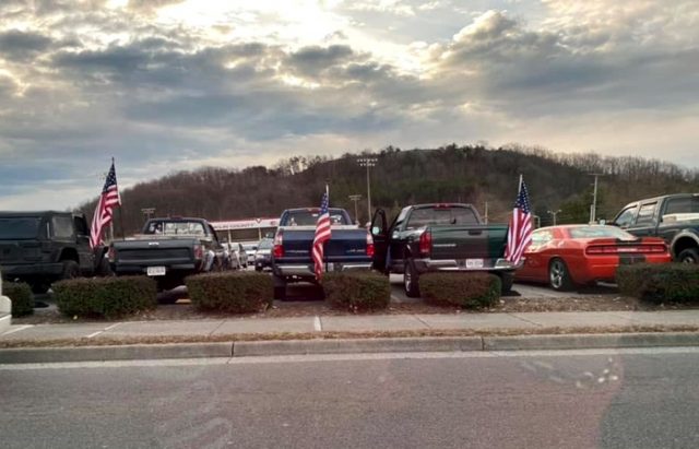 Franklin County High School Administrator Bans Flag Students Go To School In Caravan Of Old Glory