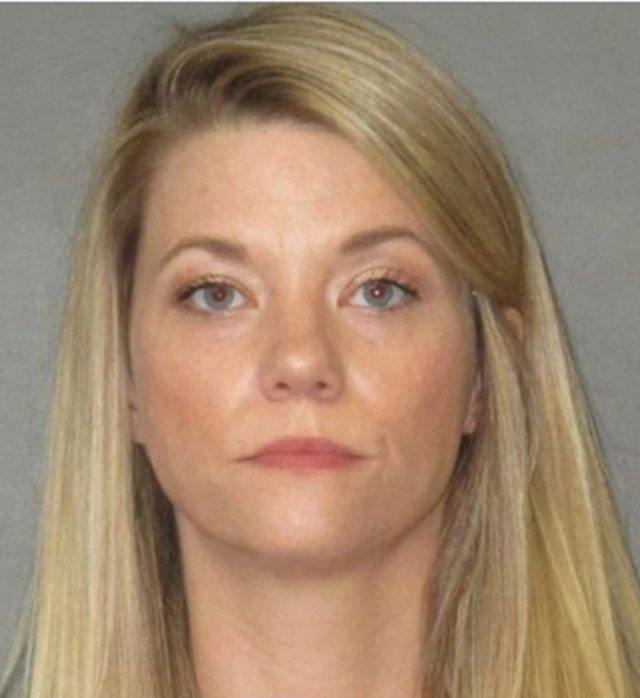Ellarea Silva Louisiana School Teacher Accused of Having Sex With Male Student While Her Own Child Was Present